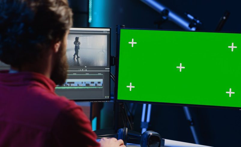 Beginner’s Guide to Adding Motion Graphics in Videos
