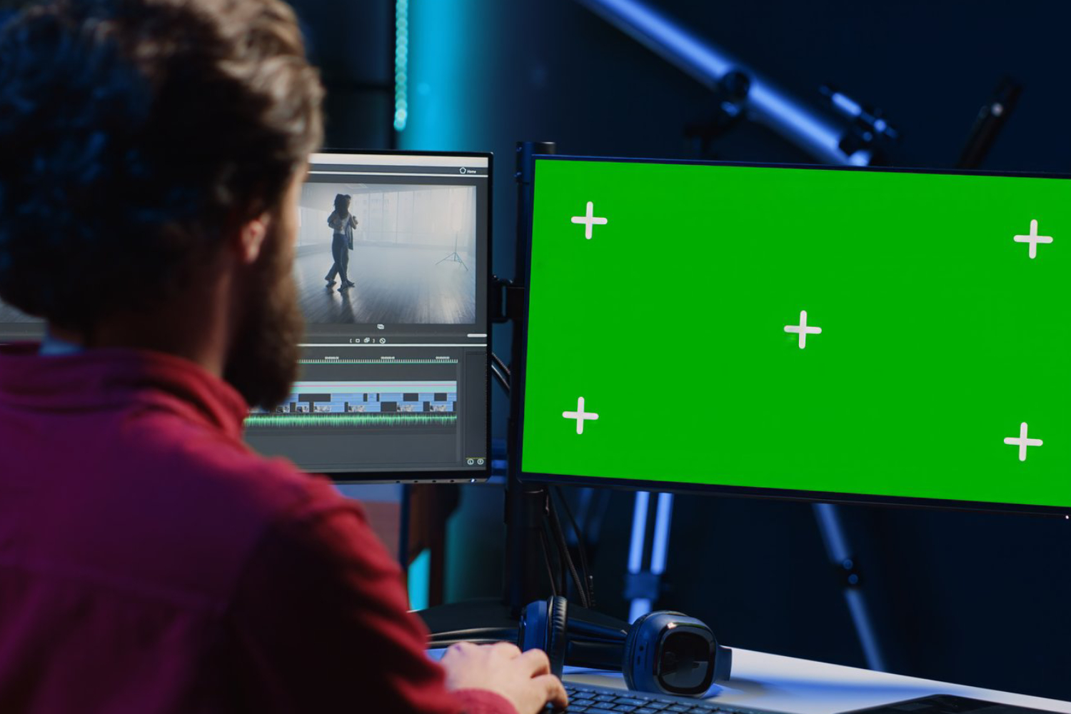 Beginner’s Guide to Adding Motion Graphics in Videos