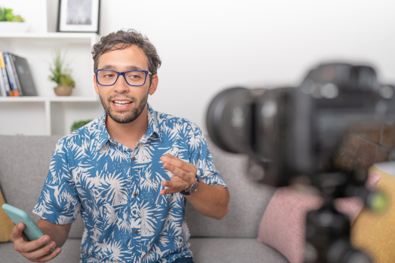 Emerging Styles in Social Media Videography