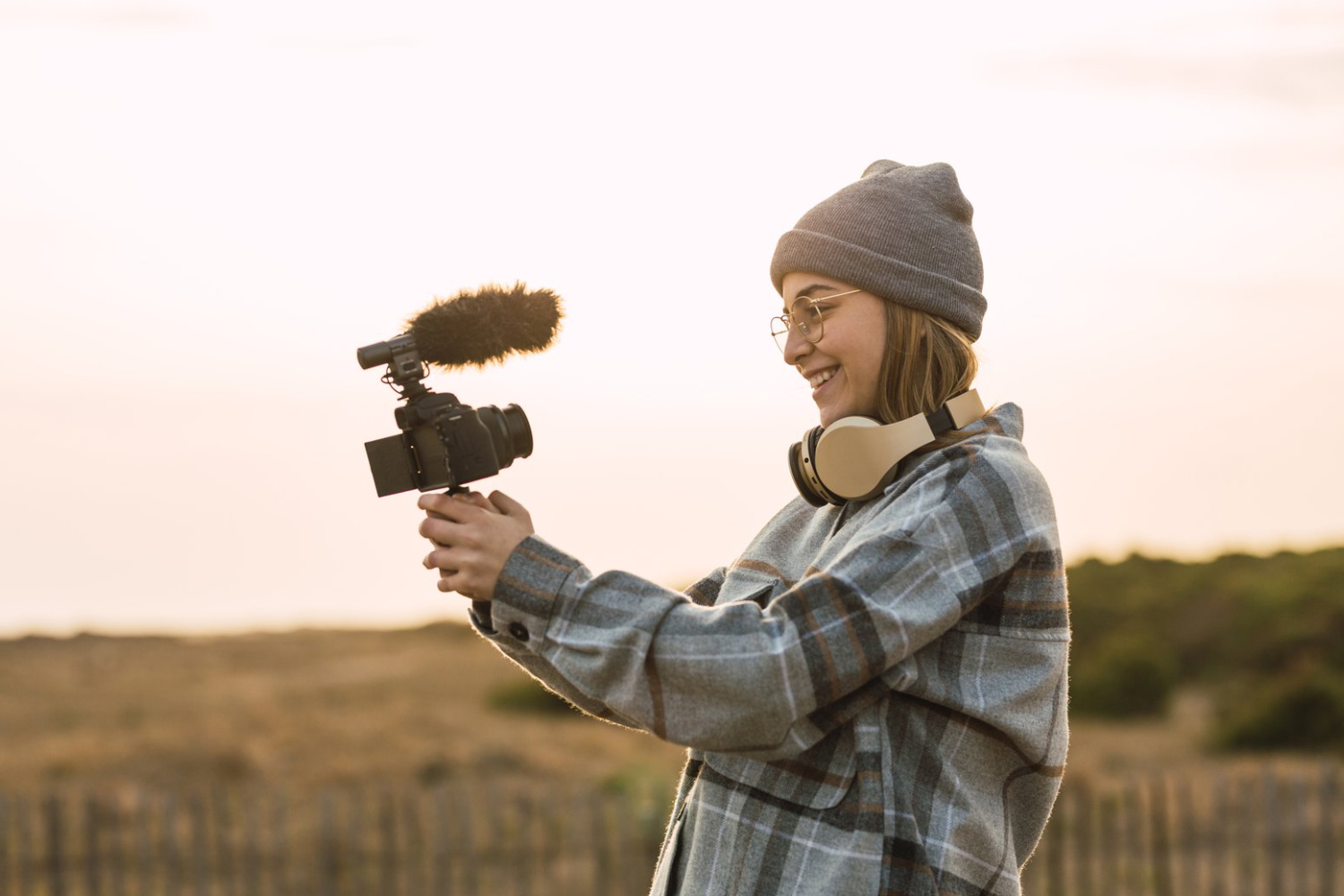 How to Set Up Audio Equipment for Outdoor Shoots