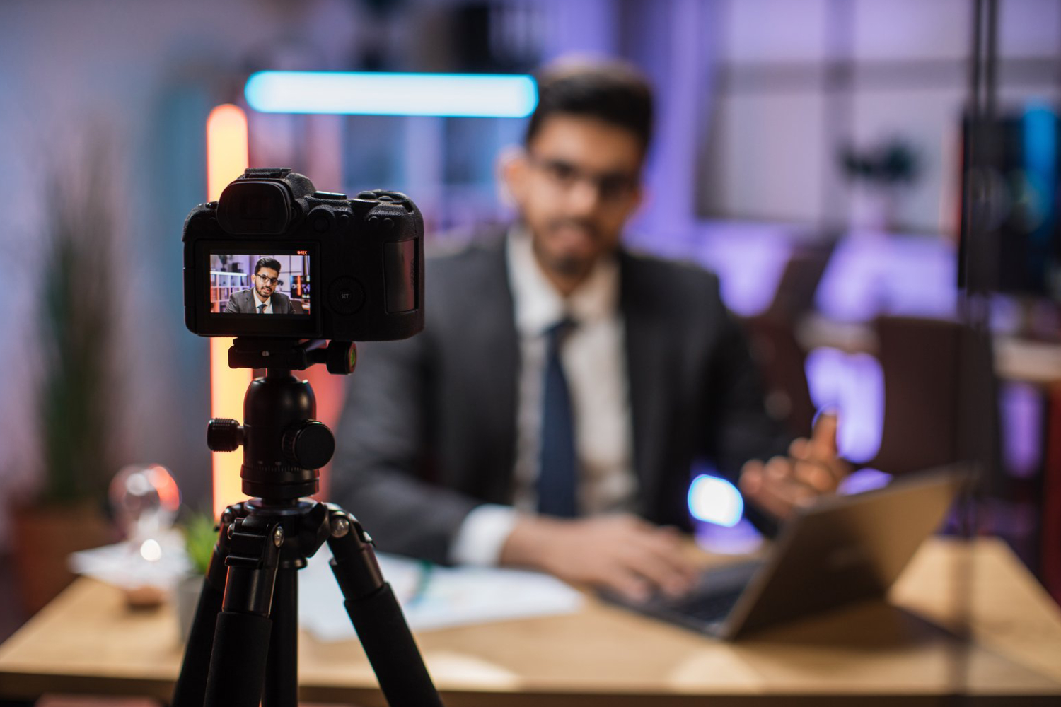 How to Use Social Media to Boost Your Videography Portfolio
