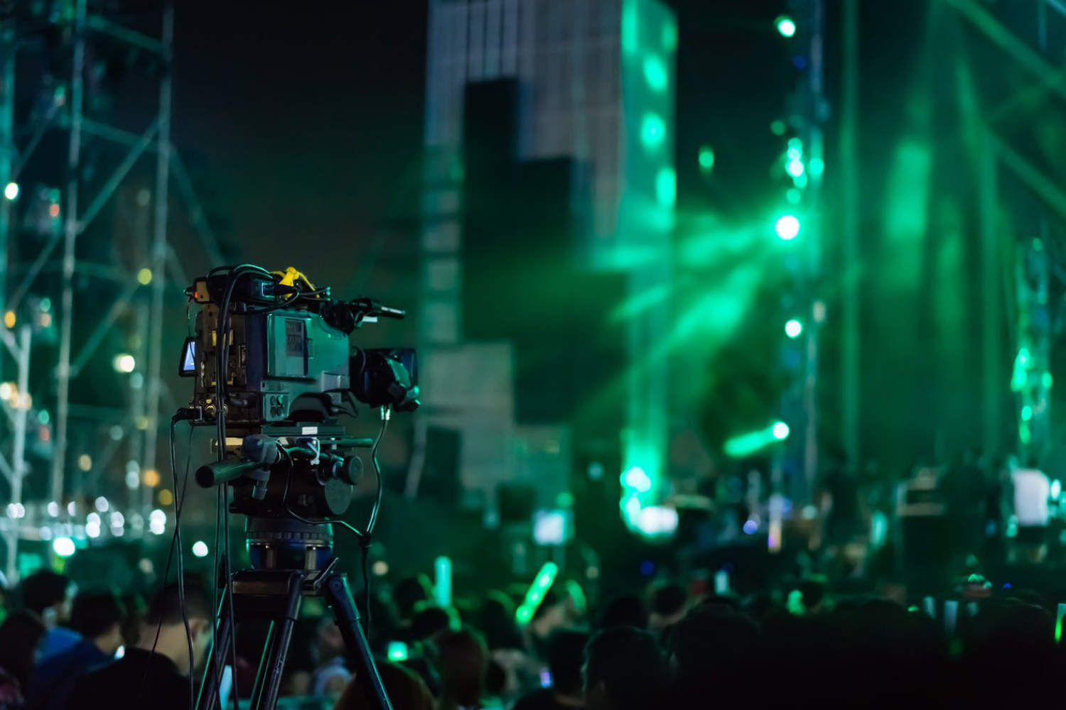 Tips for Shooting Concerts and Live Events in Chicago